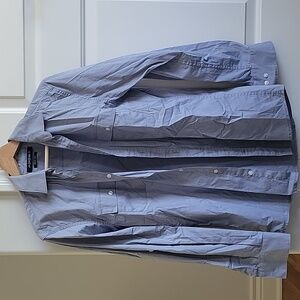 Men's casual button down, small